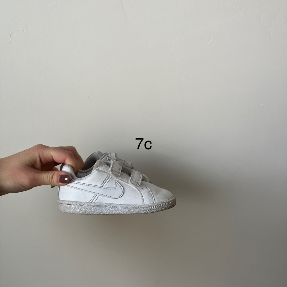 Kids 7c Nike shoes